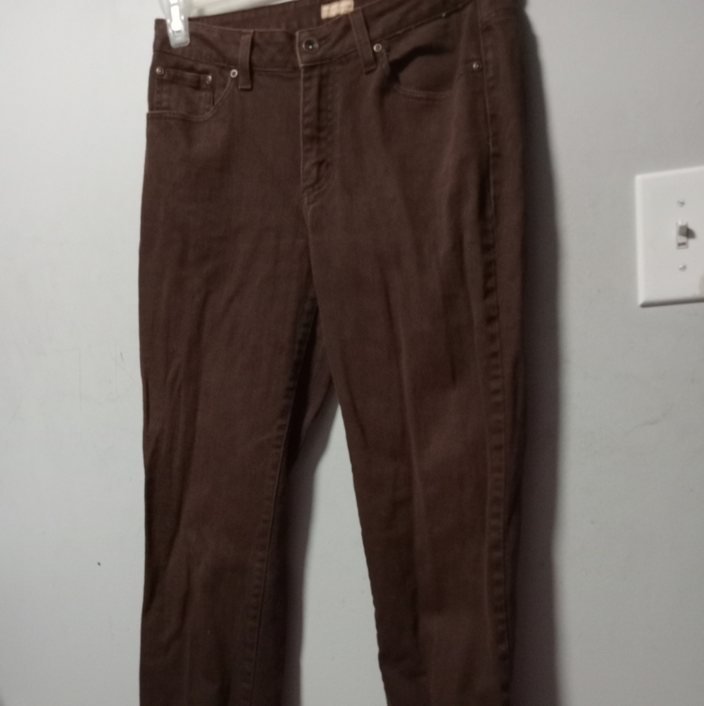 Canyon river blues ladies dark brown jeans. Size 6 (31X28)